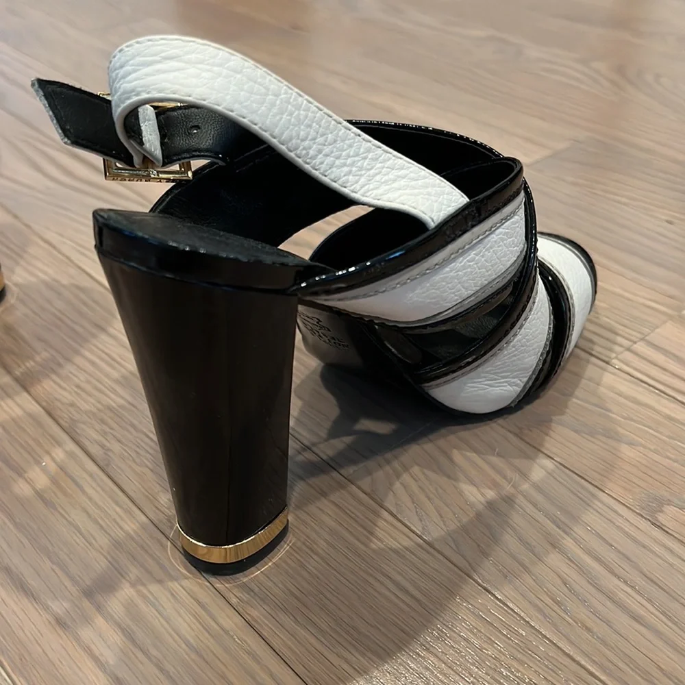 Tory Burch Black/White Heels - Picture 3 of 4